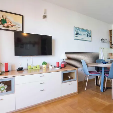Apartment In 50616 Biograd Na Moru